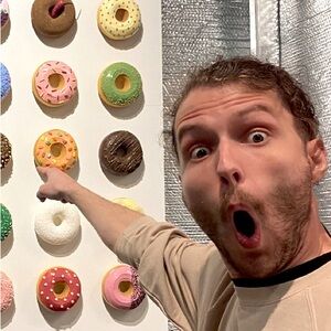 Meet your Posher, Avery